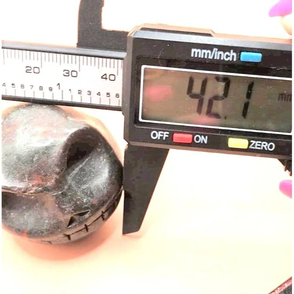 Adorable Blood Stone Jack Skellington Skull Carving